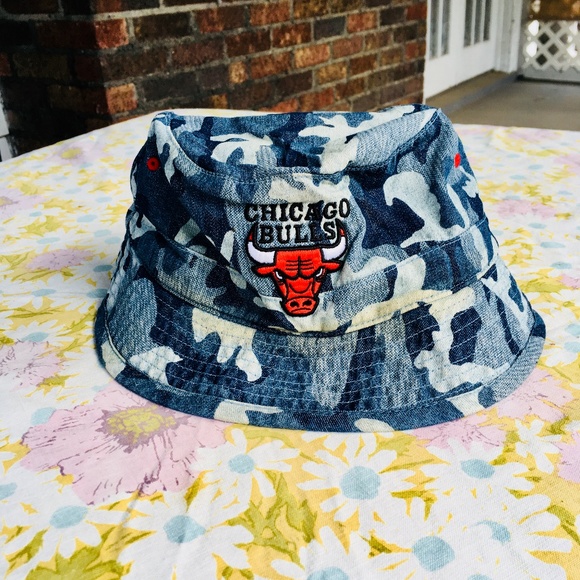 mitchell & ness bucket hat